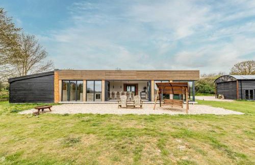 Haddiscoe House | Host & Stay - Willow Barn