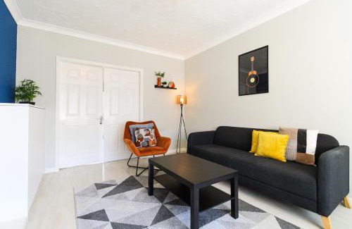 Bletchley Apartment | Host & Stay - Wilshire Way