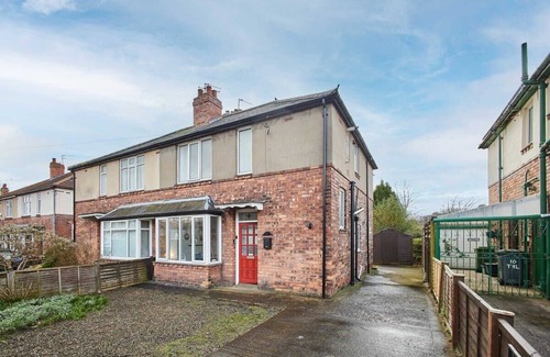 Heworth House | Host & Stay | York City House