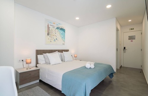 Arvore House | Host Wise Arvore - Room w/Balcony and Pool