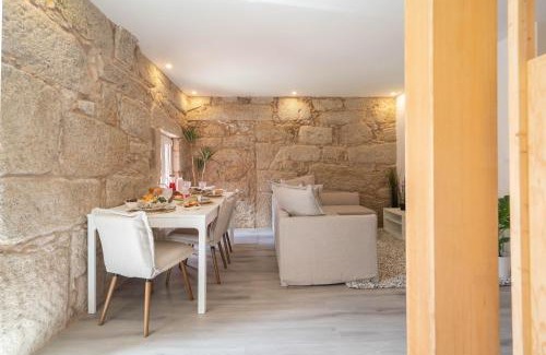 Cedofeita Apartment | Host Wise - Modern Comfy Flat