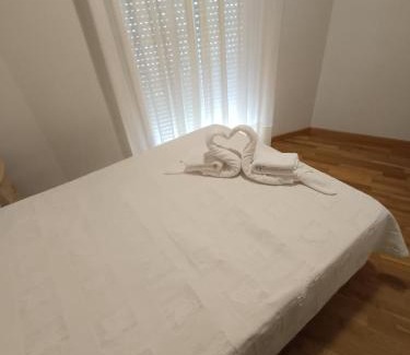 Mocejon House | Hostal Alhambra