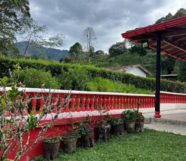 Jardin Cabin | Hostal Artesanos