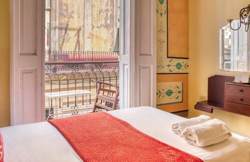 Old Havana Bed & Breakfast | Hostal Balcones Muralla