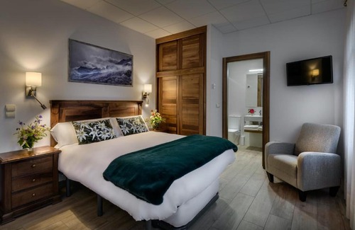 Anso House | Hostal Bosque de Gamueta