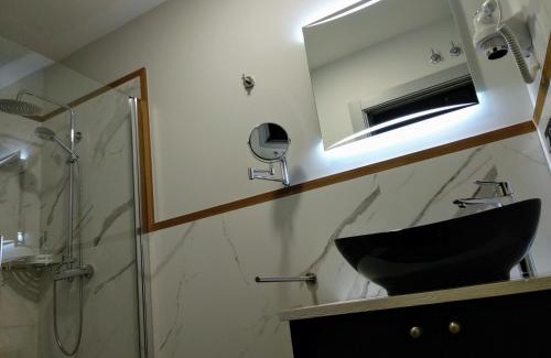 Hospital de Orbigo House | Hostal Canton Plaza