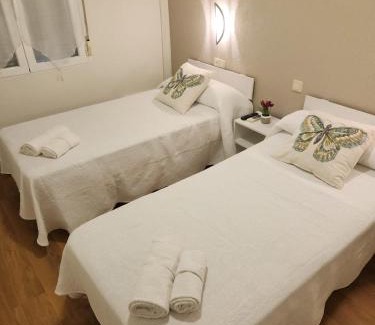 La Pueblanueva House | Hostal CASA FRAN