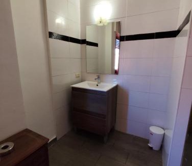 Romareda House | Hostal Castilla