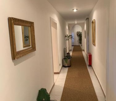 Valdemoro House | Hostal Cervantes