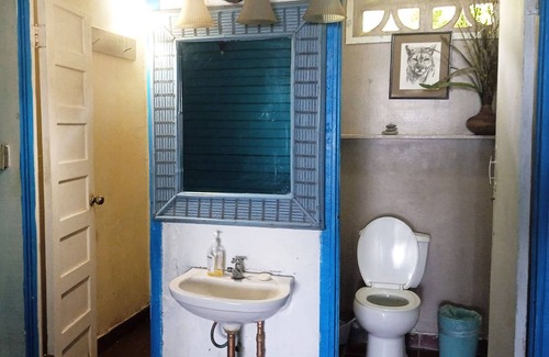 El Farallon del Chiru Hotel | Hostal Corotu