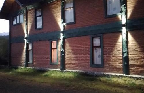 El Bolson House | Hostal del río