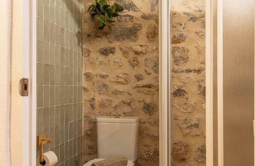 Peniscola Old Town House | Hostal Dios Esta Bien