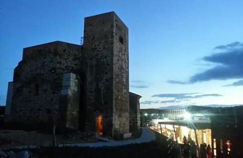 Burguillos del Cerro House | Hostal El Camionero