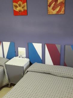 Matallana de Valmadrigal Bed & Breakfast | Hostal El Tropezón