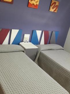 Matallana de Valmadrigal Bed & Breakfast | Hostal El Tropezón