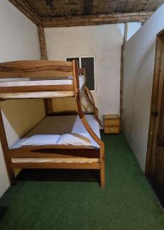 Montanita House | Hostal ElRojo Montañita