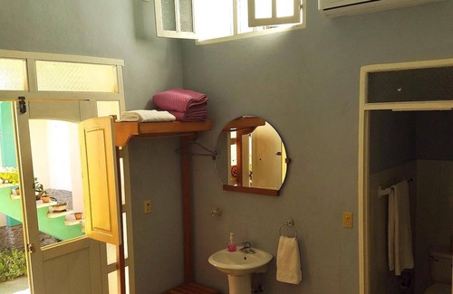 Santa Clara House | Hostal Familia Castillo Vitlloch SANTA CLARA