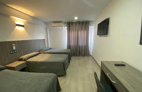 San Fernando de Henares House | Hostal Goyma III