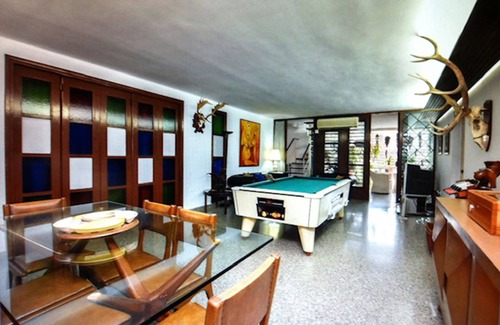 Plaza de la Revolucion House | Hostal Habitania