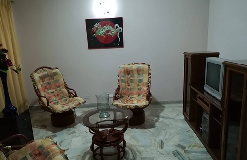 Palmira House | HOSTAL HOUSE LAS MERCEDES-HABITACION 1