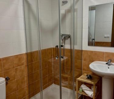 Monterde de Albarracin House | Hostal Hoz del Manzano
