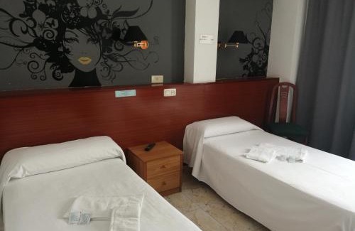 Barrio del Perpetuo Socorro House | Hostal Jaime I