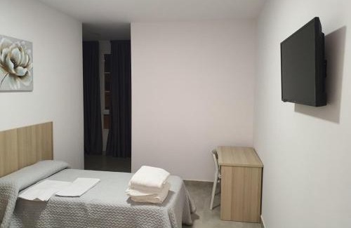 Santa Olalla House | Hostal la taurina