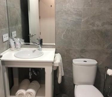 Santa Olalla House | hostal la taurina