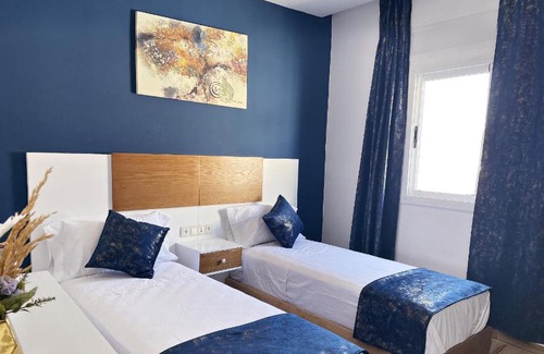 Miramar Hotel | HOSTAL MH BORJ
