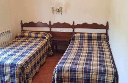 Montemayor del Rio House | Hostal Montemayor