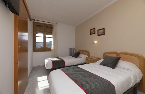 Montseny House | Hostal Montserrat