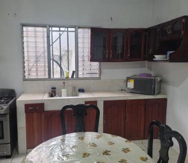 Copan Ruinas House | Hostal MURCIA