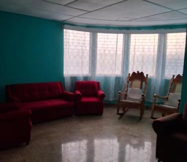 Santa Ana House | Hostal primaveras habitación 1
