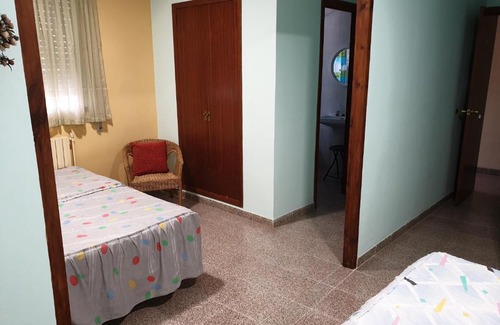 Villahermosa del Rio House | Hostal Restaurante El Palomar