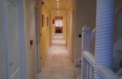 Sasamon House | Hostal Restaurante El Castillo