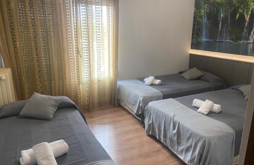 Sotopalacios House | Hostal Restaurante Río Ubierna