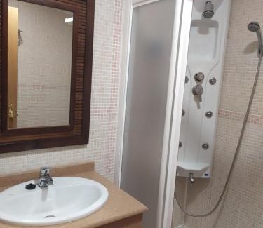 Villarrubio House | Hostal Restaurante Bustos