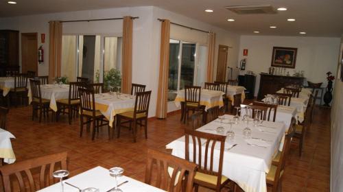 Villarrubio House | Hostal Restaurante Bustos