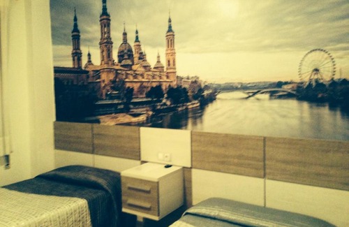Fuentes de Ebro House | Hostal Restaurante Texas