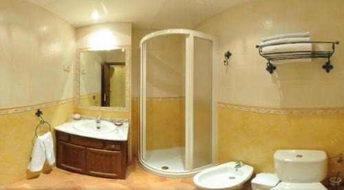 Illana House | Hostal/Restaurante Fuentevieja