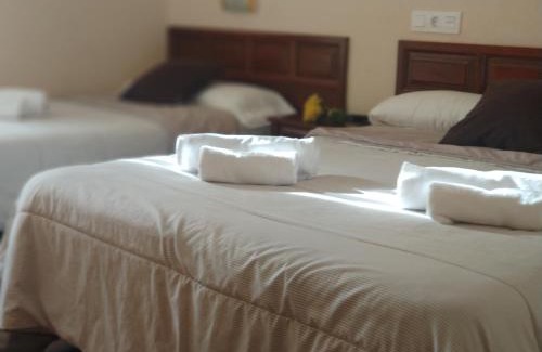 Villafria House | Hostal Restaurante Iruñako