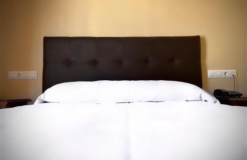 Adra House | Hostal Restaurante La Curva