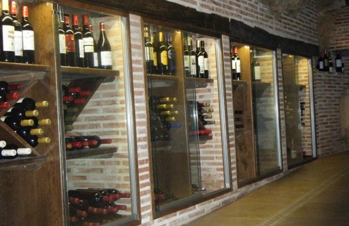 Ona House | Hostal Restaurante La Muralla