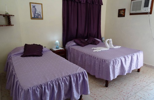 Casilda House | Hostal Restaurante La Rosa
