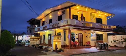 Puerto Baquerizo Moreno House | Hostal Romy