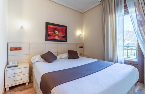Alpedrete House | Hostal Rural El Caño by Vivere Stays