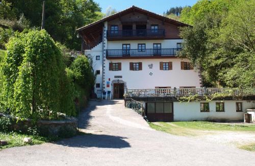 Arditurri House | Hostal Rural Onbordi
