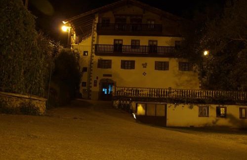 Arditurri House | Hostal Rural Onbordi