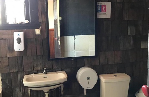 Puerto Montt House | Hostal rustik