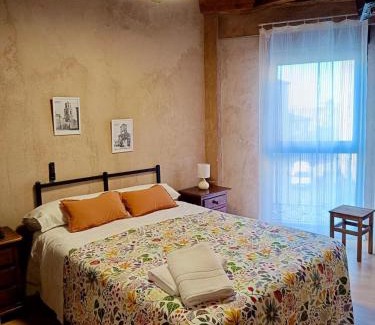 Sahagun House | Hostal Sahagún